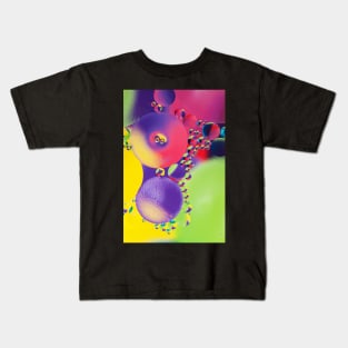 Colorful close up of oil drops in water Kids T-Shirt